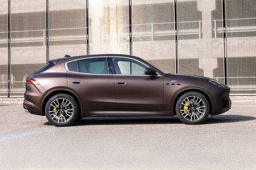 2024 Maserati Grecale 4dr SUV Profile