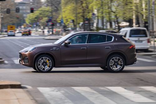 2024 Maserati Grecale 4dr SUV Profile