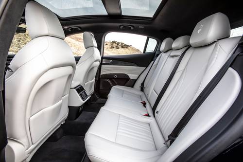 2024 Maserati Grecale Modena 4dr SUV Rear Interior