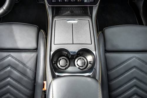 2024 Maserati Grecale 4dr SUV Cupholders. European Spec Shown.