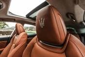 Maserati Levante Trofeo 4dr SUV Interior Detail