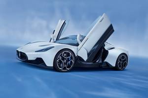 2022 Maserati MC20 Pictures - 36 Photos | Edmunds