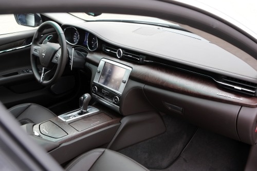 2014 Maserati Quattroporte S Q4 Sedan Interior