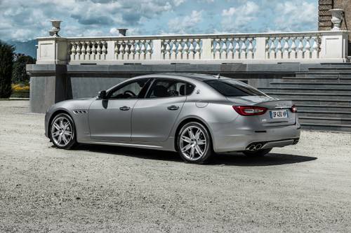 2018 Maserati Quattroporte S Q4 GranLusso Sedan Exterior