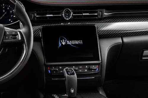 Maserati Quattroporte S Q4 GranSport Sedan Center Console