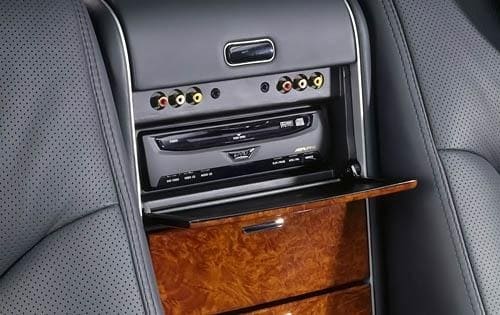 2010 Maybach 57 DVD Player Detail
