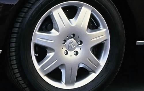 2010 Maybach 57 Wheel Detail