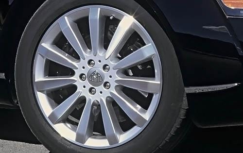 2010 Maybach 57 S Wheel Detail