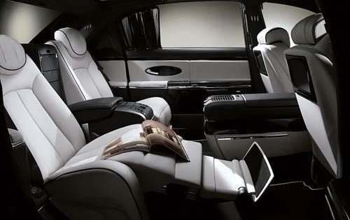 2008 Maybach 62 S Rear Interior Detail