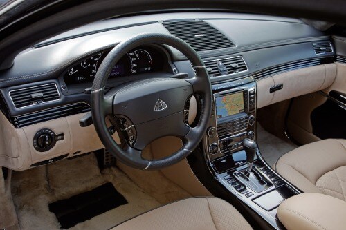 2010 Maybach 62 Zeppelin Sedan Dashboard