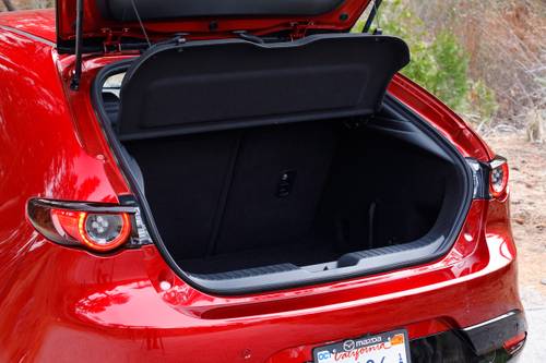 2025 Mazda 3 2.5 S Premium 4dr Hatchback Cargo Area