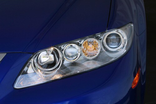 2004 Mazda 6 i Sedan Headlamp Detail