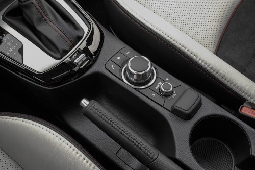 2016 Mazda CX-3 Grand Touring 4dr SUV Aux Controls