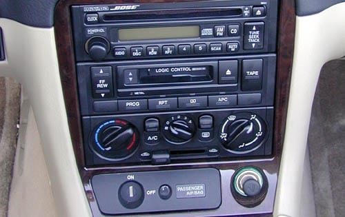 2000 Mazda MX-5 Miata Special Edition Center Console