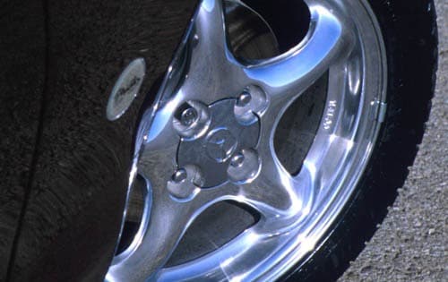 2000 Mazda MX-5 Miata Special Edition Wheel Detail