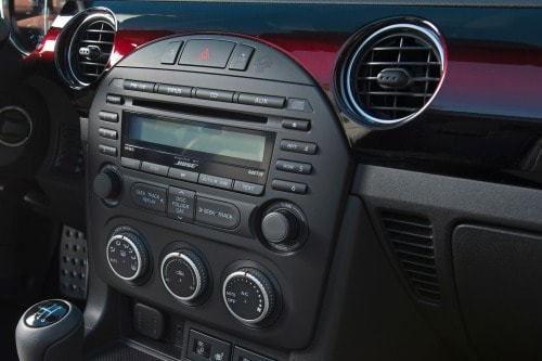 2015 Mazda MX-5 Miata 25th Anniversary Edition Convertible Center Console
