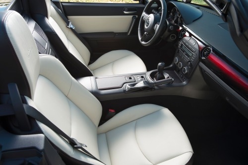 2015 Mazda MX-5 Miata 25th Anniversary Edition Convertible Interior