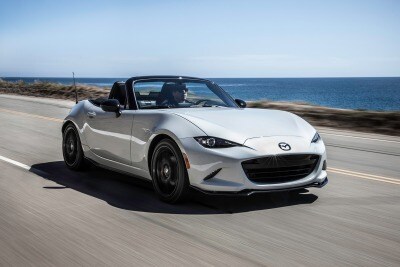 2017 Mazda Mx 5 Miata Sport Convertible Review Ratings Edmunds 2017 Mazda Mx 5 Miata Club Convertible Exterior Shown
