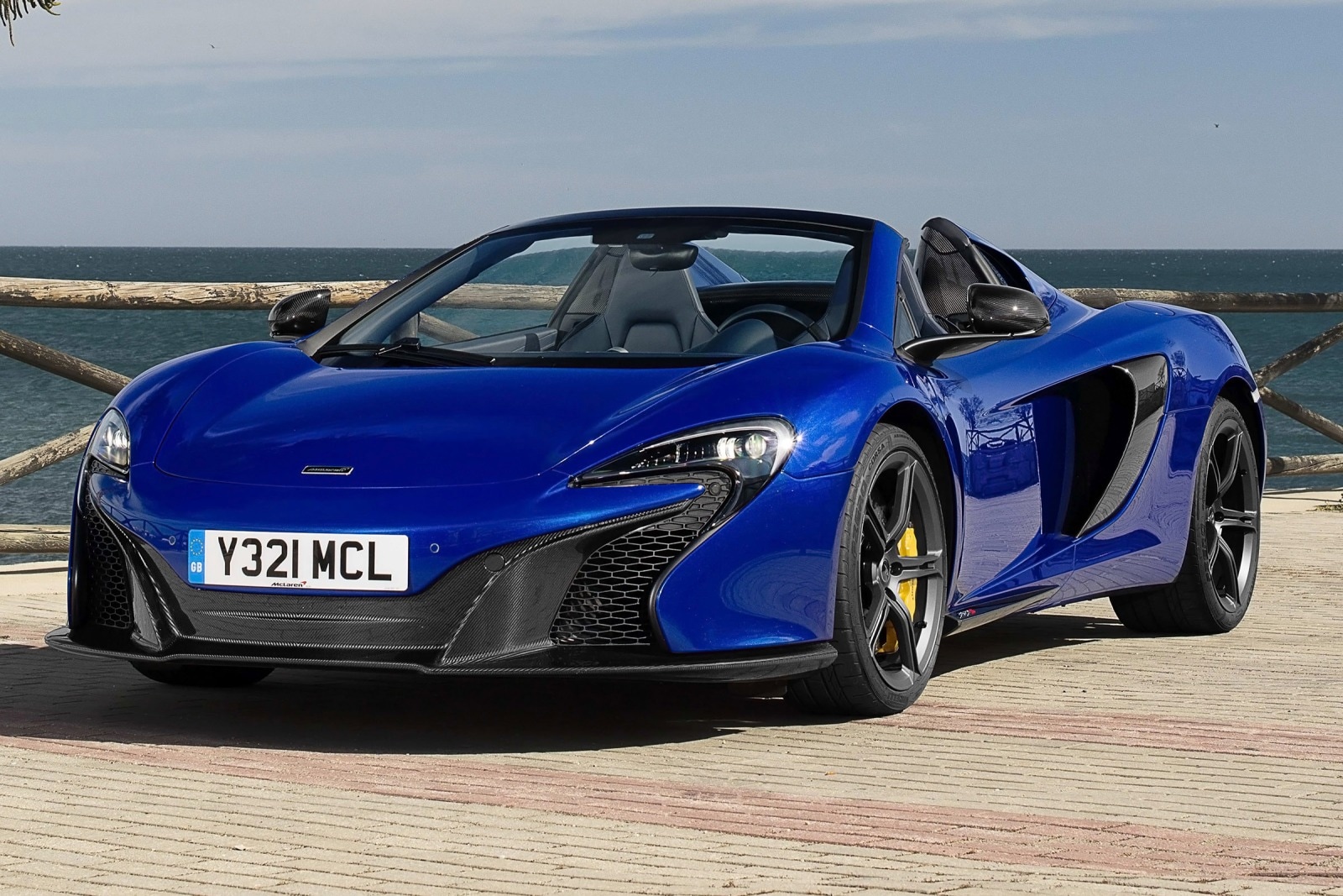 2015 McLaren 650S Spider Review & Ratings | Edmunds