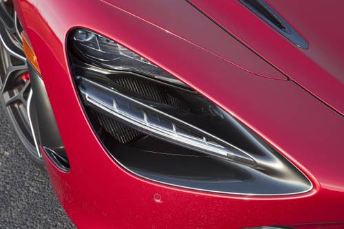 McLaren 720S Coupe Headlamp Detail
