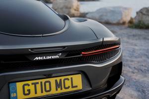 2022 McLaren GT