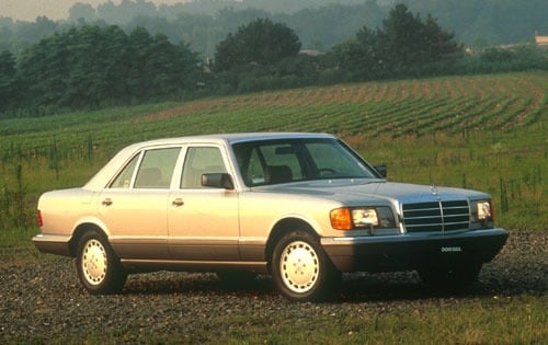 1990 Mercedes-Benz 560-Class Sedan