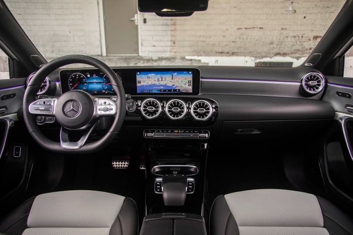 2019 Mercedes-Benz A-Class - Dash