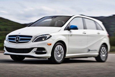 2016 Mercedes Benz B Cl Electric Drive Hatchback Review Edmunds 2016 Mercedes Benz B Cl Electric Drive B250e 4dr Hatchback Exterior