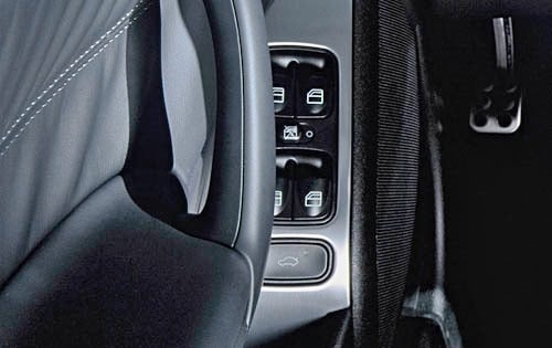 2005 Mercedes-Benz C55 AMG Window Controls
