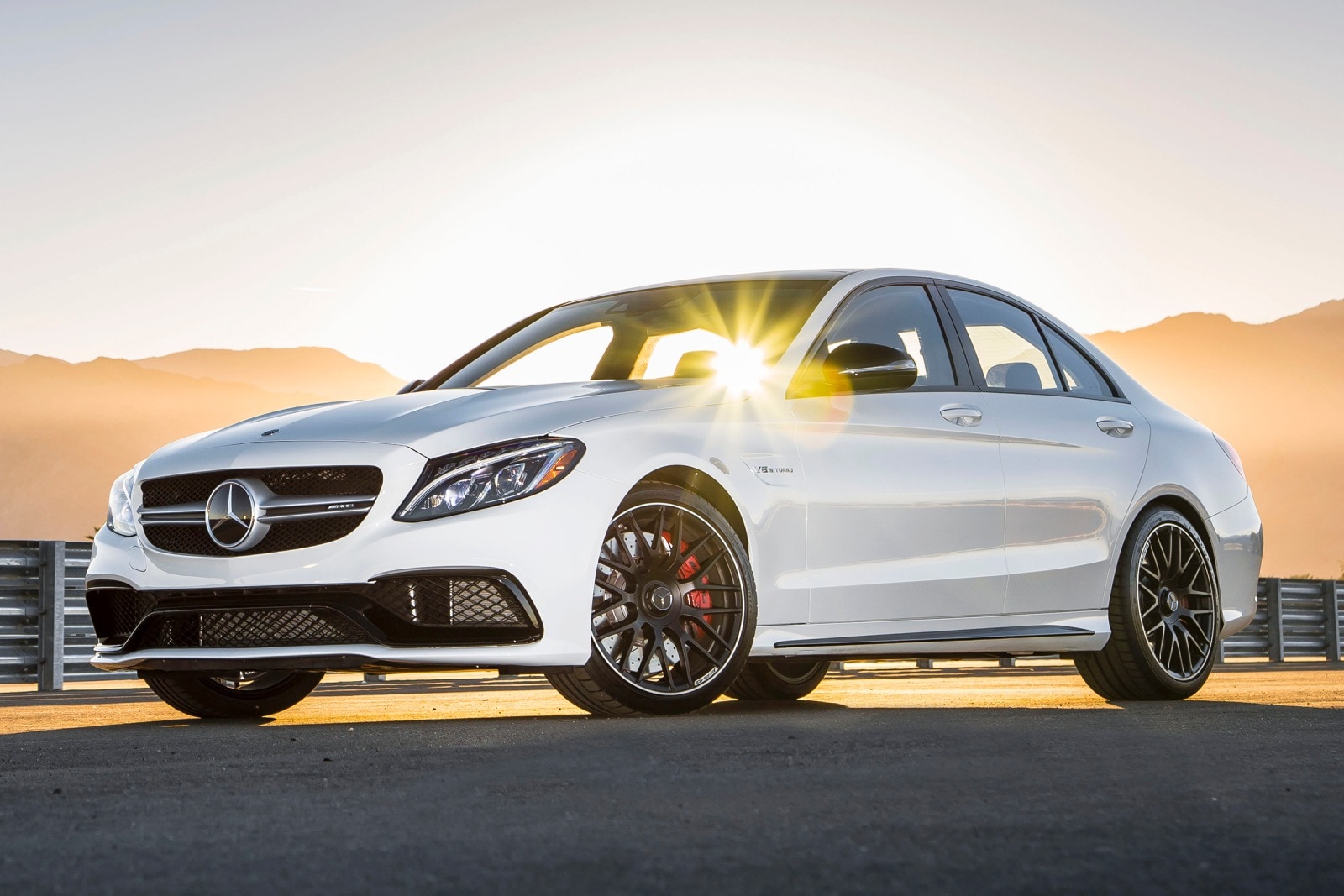 16 Mercedes Benz C Class Review Ratings Edmunds