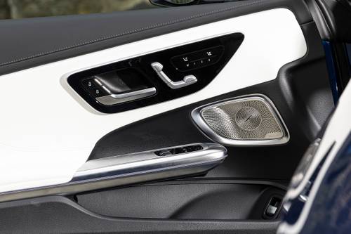 2024 Mercedes-Benz CLE CLE 450 4MATIC Coupe Interior Detail