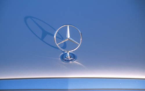 2001 Mercedes-Benz CLK55 AMG Front Badging
