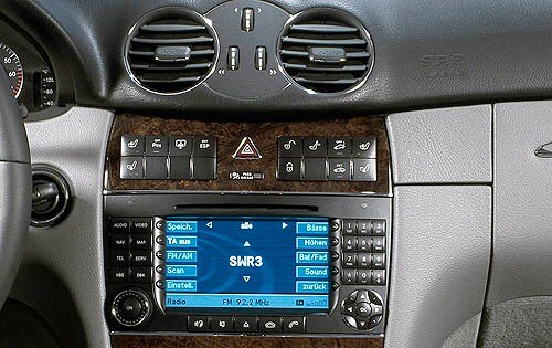 2006 Mercedes-Benz CLK-Class Center Console
