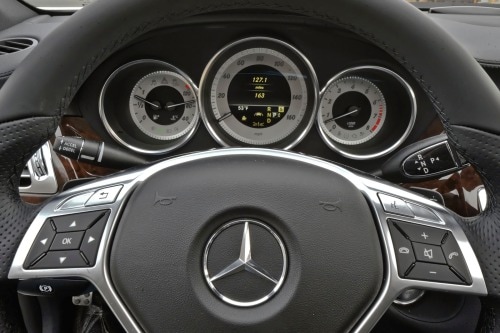2013 Mercedes-Benz CLS-Class CLS550 Sedan Steering Wheel Detail