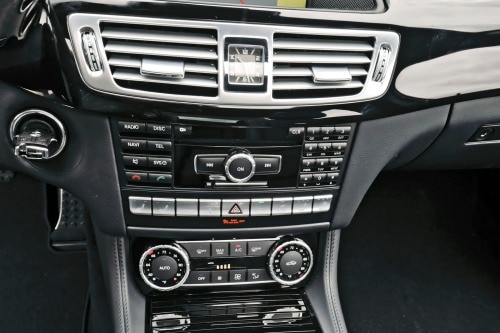2013 Mercedes-Benz CLS-Class CLS63 AMG Sedan Center Console