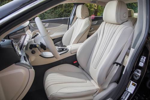 Mercedes-Benz CLS-Class CLS 450 4MATIC Sedan Interior