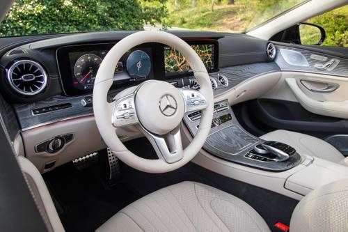 Mercedes-Benz CLS-Class CLS 450 4MATIC Sedan Steering Wheel Detail