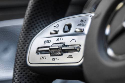 Mercedes-Benz CLS-Class CLS 450 Sedan Aux Controls