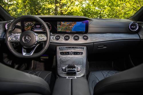 Mercedes-Benz CLS-Class CLS 450 Sedan Dashboard