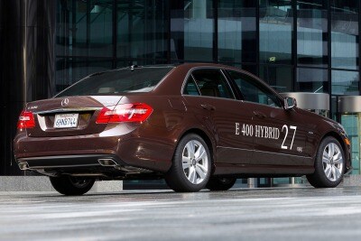 Used 2017 Mercedes Benz E Cl E550 Sport 4matic Sedan Review 2017 Mercedes Benz E Cl E400 Hybrid Sedan Exterior