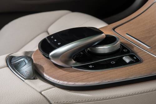 2020 Mercedes-Benz E-Class E 450 4MATIC Convertible Shifter