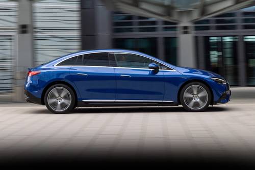 2025 Mercedes-Benz EQE EQE 500 4MATIC Sedan Profile