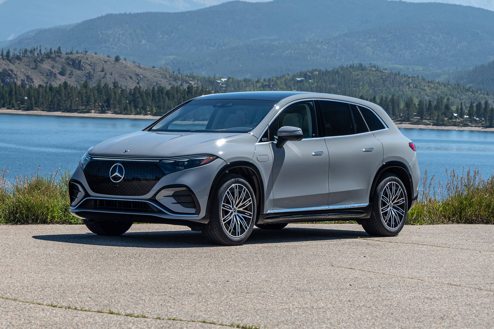 2025 Mercedes-Benz EQS SUV 580 4MATIC Prices, Reviews, and