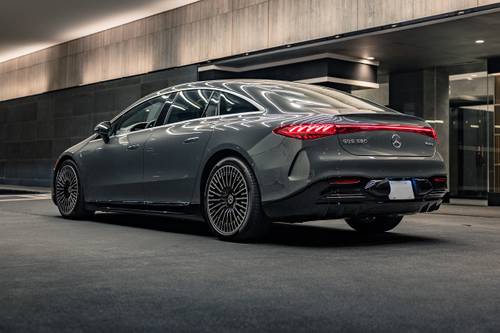 2024 Mercedes-Benz EQS EQS 580 4MATIC Sedan Exterior. Manufaktur Signature Package Shown.
