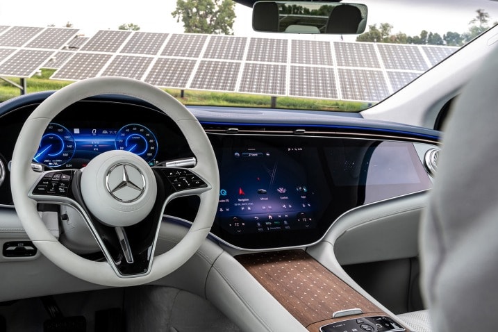 2023 Mercedes-Benz EQS SUV
