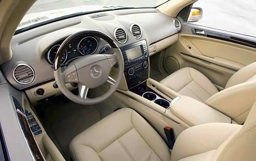 2010 Mercedes-Benz GL-Class GL450 4MATIC Interior
