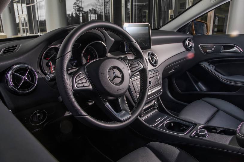 2018 Mercedes-Benz GLA-Class GLA 250 4MATIC 4dr SUV Steering Wheel Detail Shown