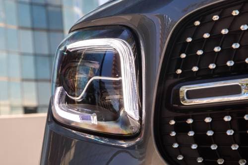 2020 Mercedes-Benz GLB-Class GLB 250 4MATIC 4dr SUV Headlamp Detail
