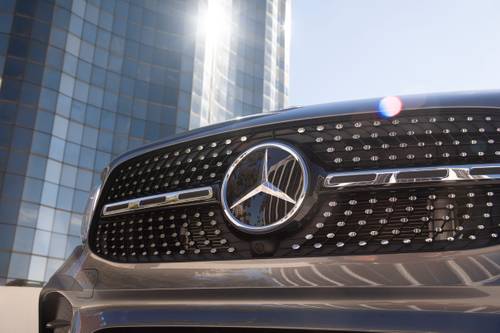 2020 Mercedes-Benz GLB-Class GLB 250 4MATIC 4dr SUV Front Badge