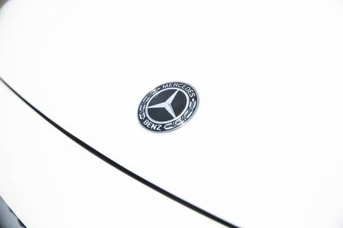 2020 Mercedes-Benz GLB-Class GLB 250 4dr SUV Front Badge